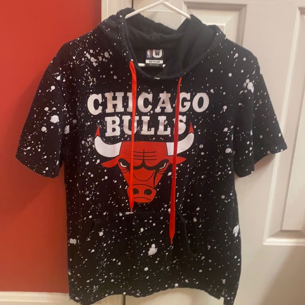 NBA Chicago Bulls Short Sleeve Hoodie